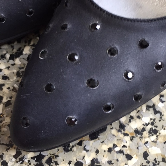 Stuart Weizmann 80s black matte stiletto heels - Picture 2 of 5